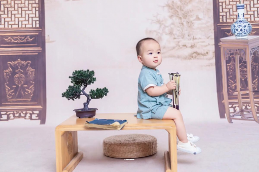 锦州宝宝汗毛重怎么办